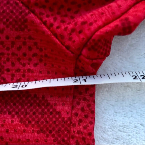 Red Camo Shirt Short Sleeve Zelo Men's Workout Top Sz. Medium - Picture 4 of 5